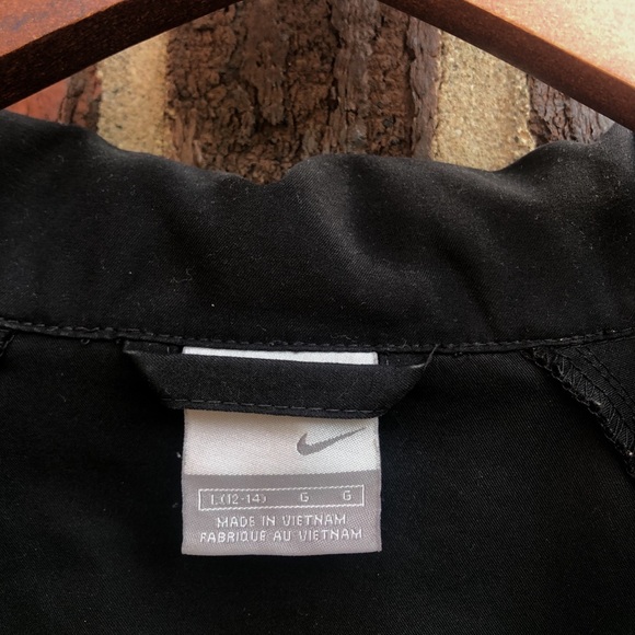 Nike Zip Up Jacket - Picture 3 of 5